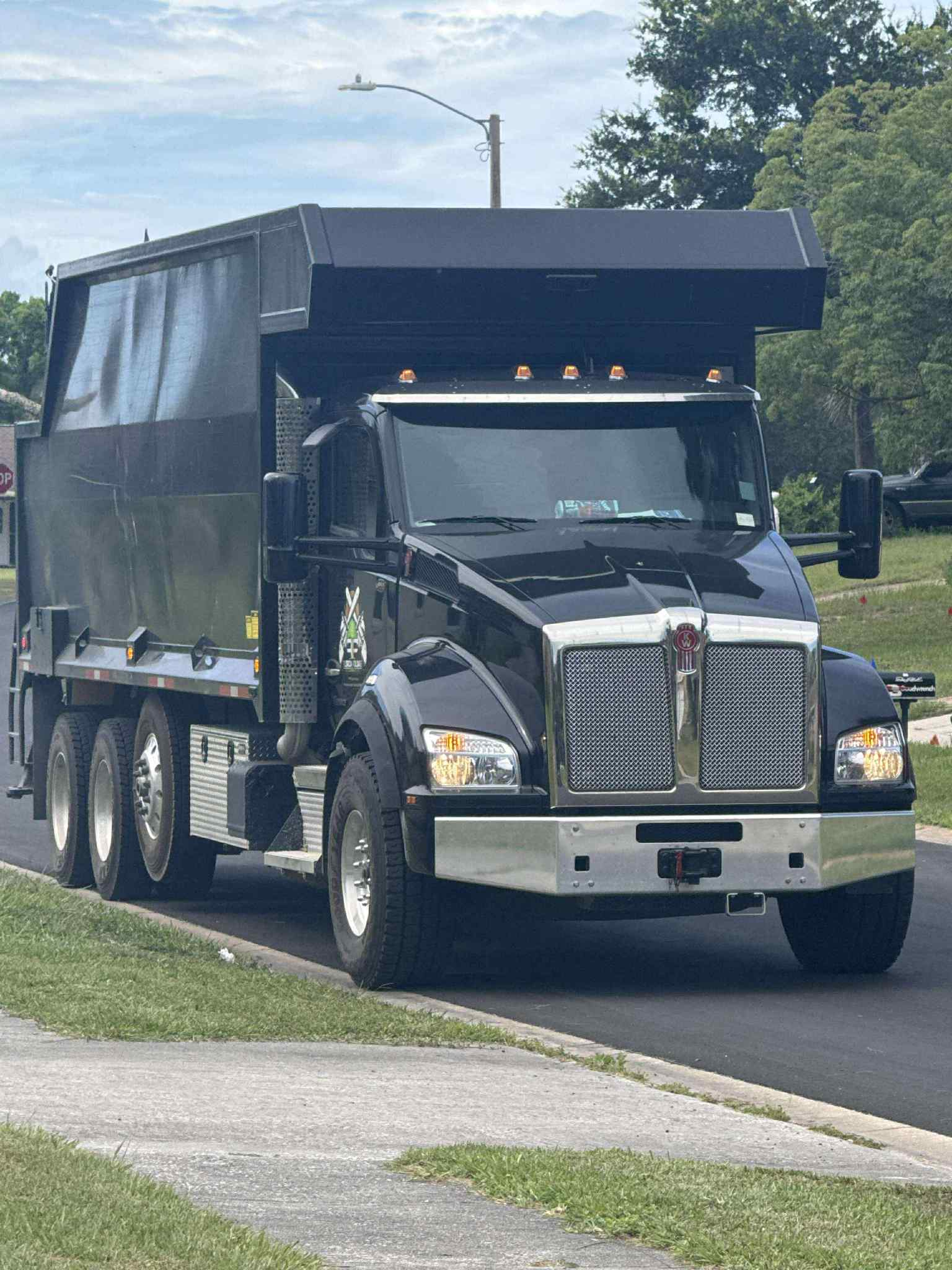 Commercial Grapple Truck Services Commercial Grapple Truck Services | Tree Services in Daytona Beach, FL | Florida Foliage